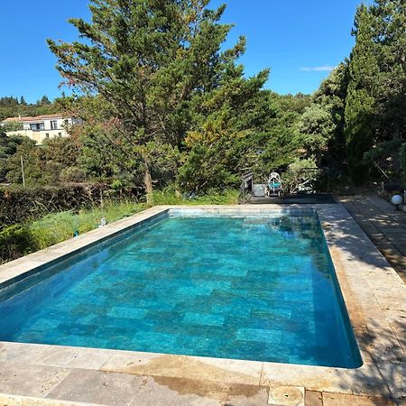 Gite 2 Chambres Avec Piscine Sernhac ภายนอก รูปภาพ