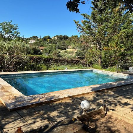 Gite 2 Chambres Avec Piscine Sernhac ภายนอก รูปภาพ