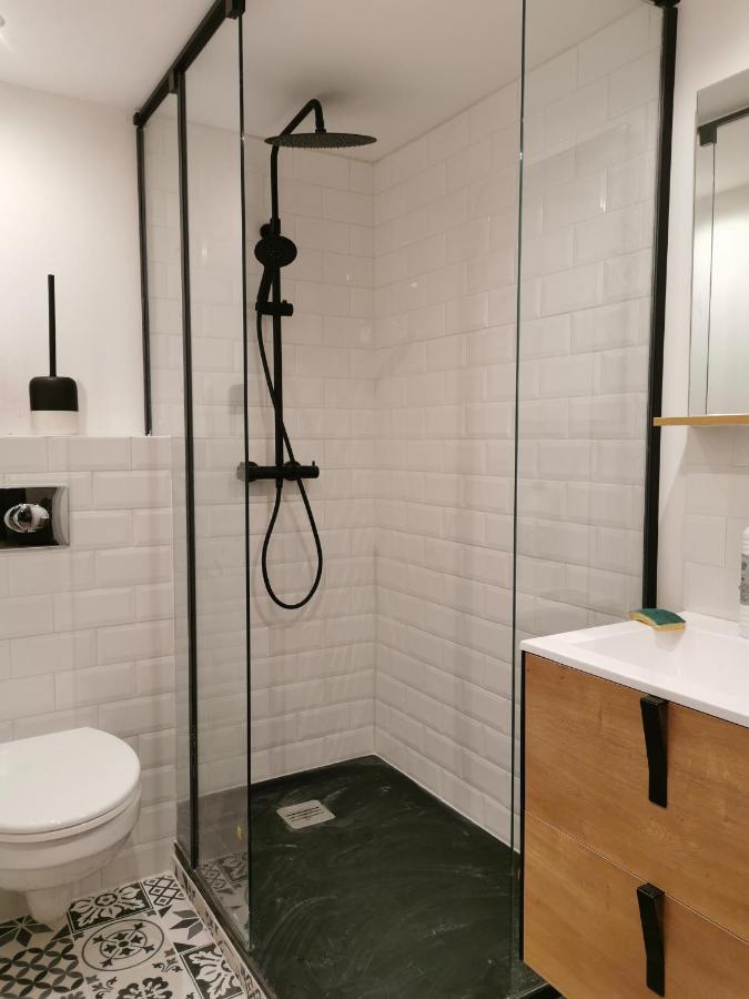 Gite 2 Chambres Avec Piscine Sernhac ภายนอก รูปภาพ