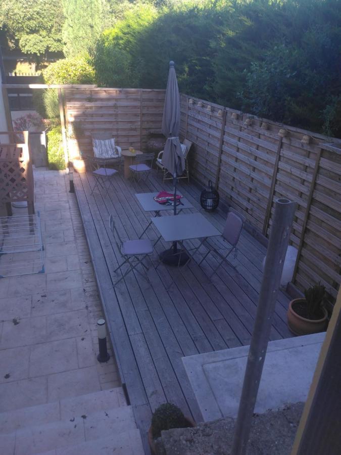 Gite 2 Chambres Avec Piscine Sernhac ภายนอก รูปภาพ